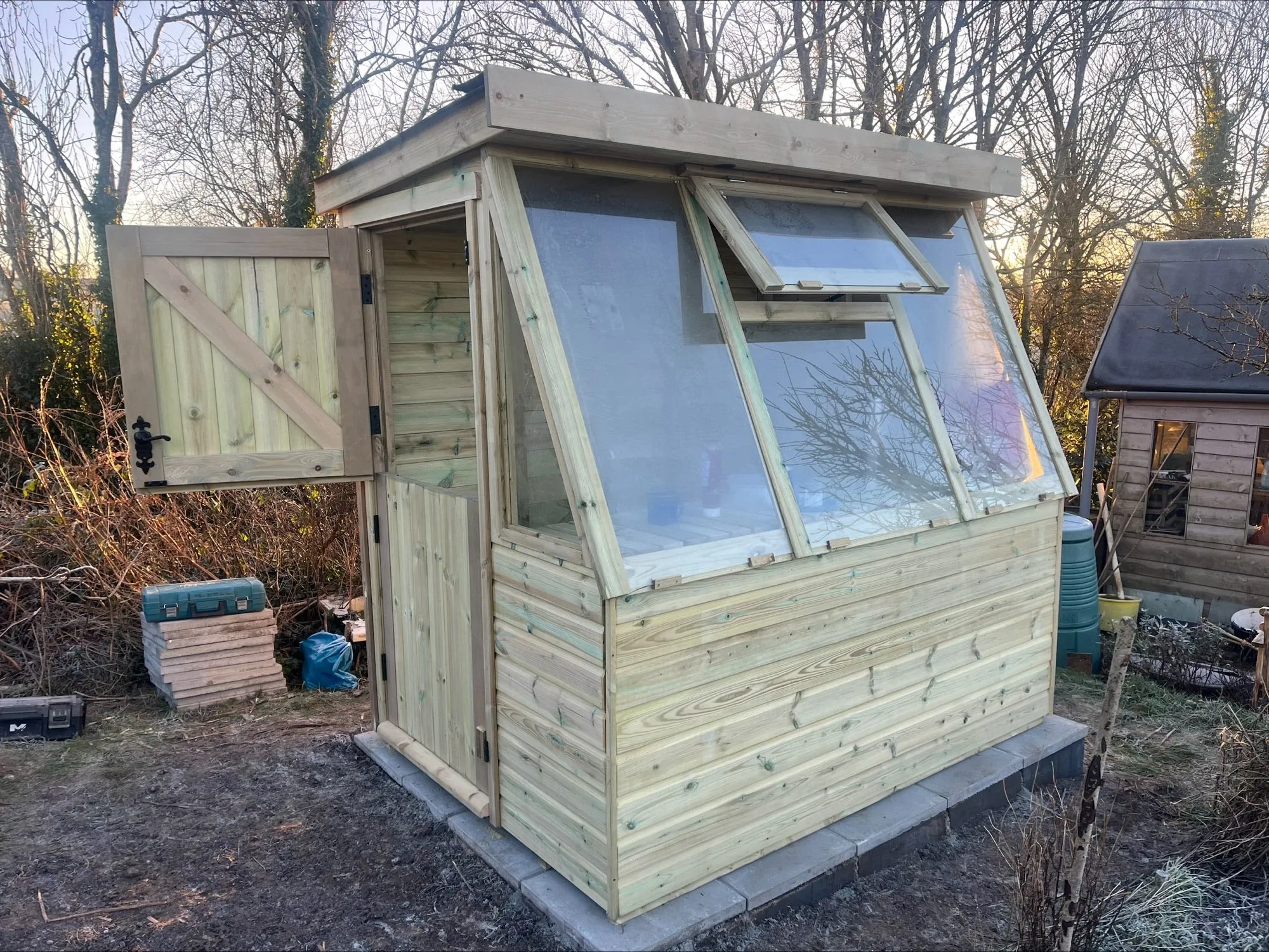 Phoenix Classic Potting Shed